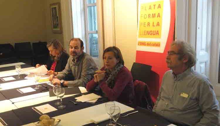 plataforma-per-la-llengua