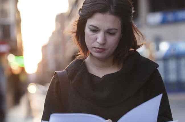 L’editorial presenta un assaig en el qual Beatriz Talegón pregunta sobre la llibertat d’expressió a Carles Puigdemont, Meritxell Serret, Mireia Boya, Valtonyc, Strawberry, Pablo Hasel i Abel Azcona