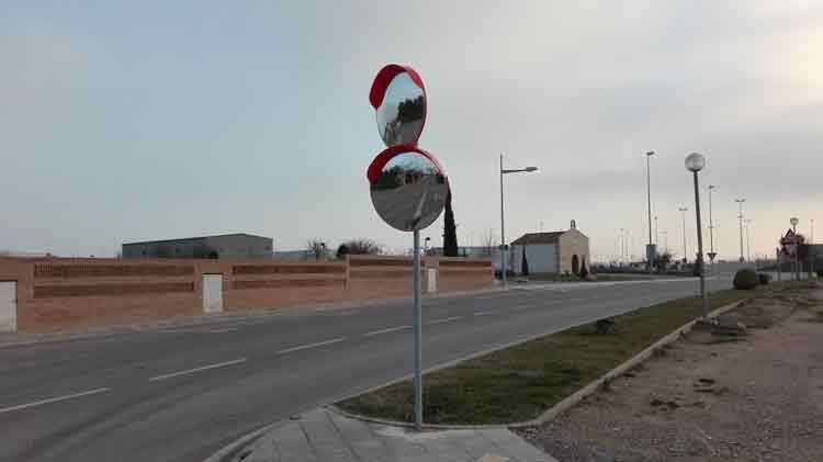 EL--PALAU--D'ANGLESOLA-Mirallsinstalats