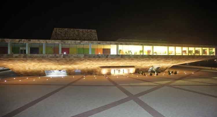 l'acte que serà presidit per l’alcalde Àngel Ros, comptarà amb una nodrida representació del teixit comercial i turístic de la ciutat