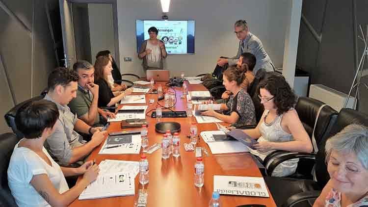 Amb la participació d’11 empreses liderades en un 39% per homes i en un 61% per dones
