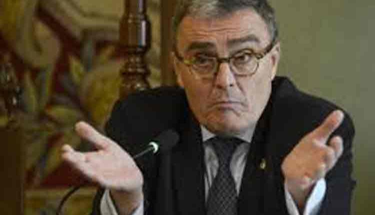 El fins ara alcalde de Lleida renuncia al càrrec i diu que el govern té "banqueta suficient" però no es mulla sobre la seva successió