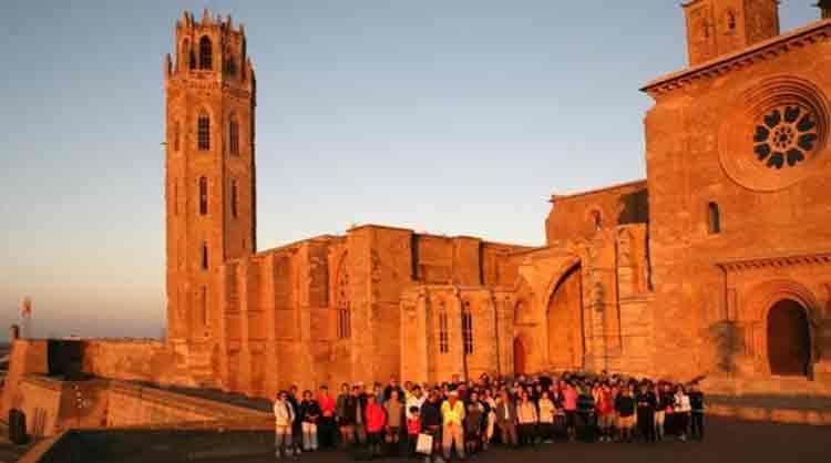 DIUMENGE 16 DE SETEMBRE. AMICS DE LA SEU VELLA. "Caminada a trenc d’alba"