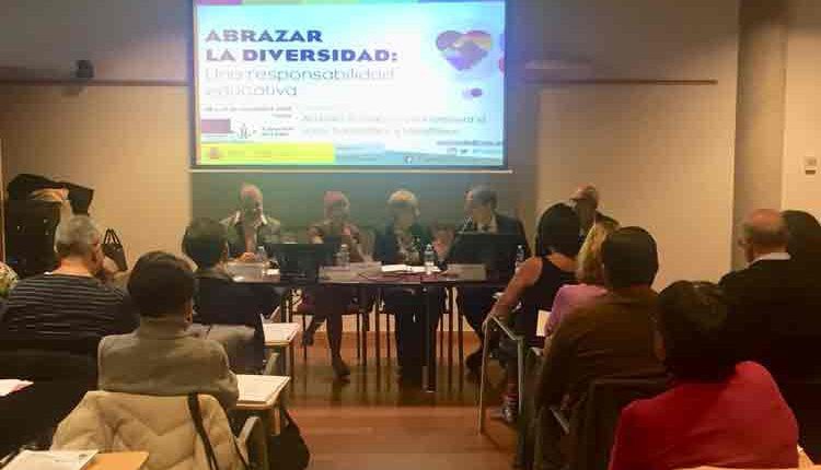 Inauguració del seminari formatiu  “Abrazar la diversidad: una responsabilidad educativa”
