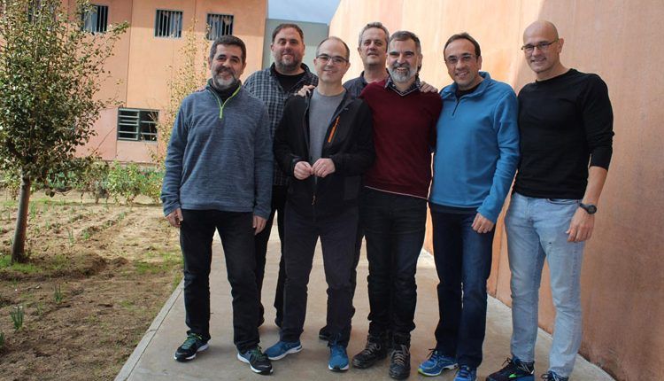RESUM 2018: Relleu als governs amb la vista posada al judici pel procés
