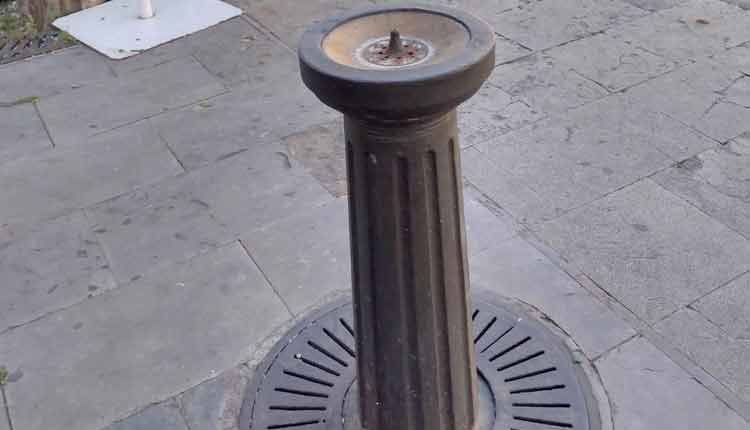 FOTO DENÚNCIA: FONTS A LA RAMBLA DE FERRAN DE LLEIDA, TOTALMENT SEQUES