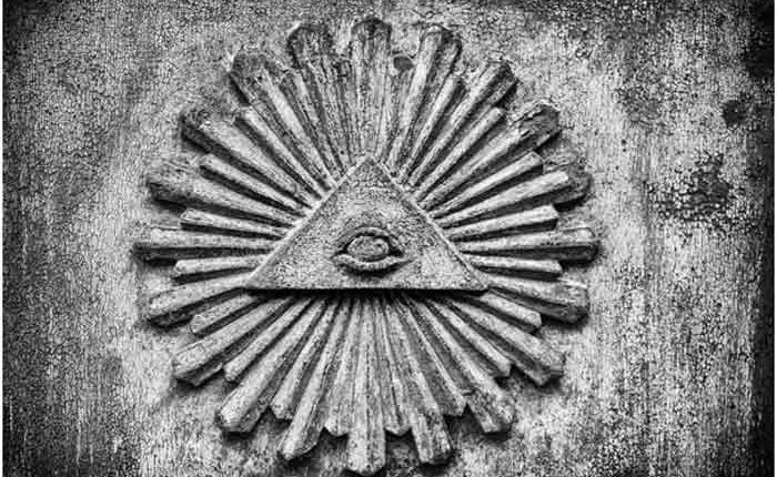 Todo lo que debes saber sobre la organización secreta de los Illuminati