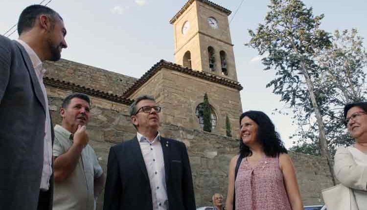 Joan Talarn presideix la inauguració de la reforma del campanar i del rellotge de l’església de Sant Jaume de Montclar