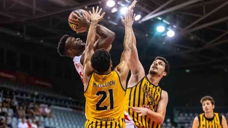 Fotografies del partit de Semifinals Lliga Catalana LEB contra el Bàsquet Girona jugat al Barris Nord.