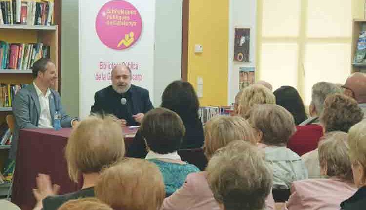 LA GRANJA D'ESCARP. Ferran Sàez deixa petita la Biblioteca en els trenta anys de l’equipament 
