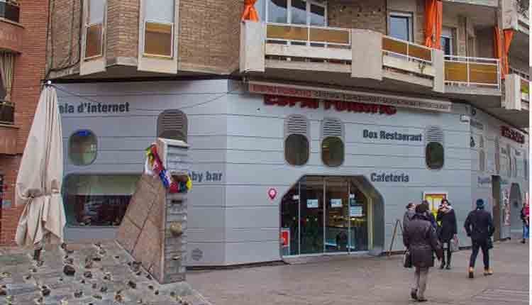 ESPAI FUNATIC – ESPAI D’OCI URBA. És un dels establiments singulars de Lleida