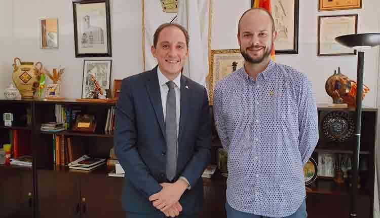 El subdelegat del Govern es reuneix amb l’alcalde de Corbins i amb l’alcaldessa de Soses