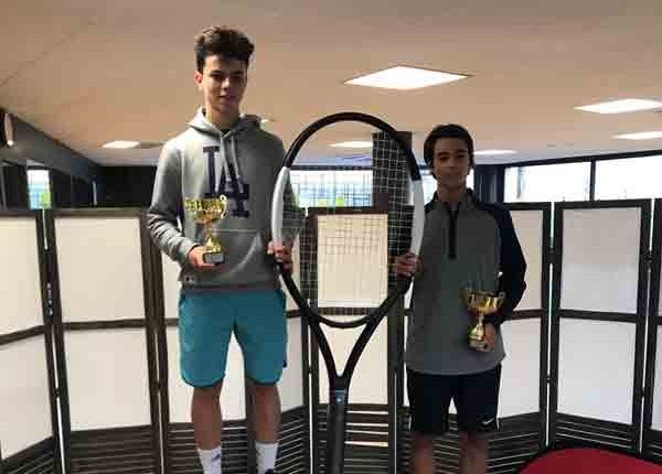 CARLES SOLANA, DEL CT LLEIDA, CAMPIÓ CADET DE L’OPEN PERE MASIP DEL CE LAIETÀ SENSE CEDIR NI UN SET
