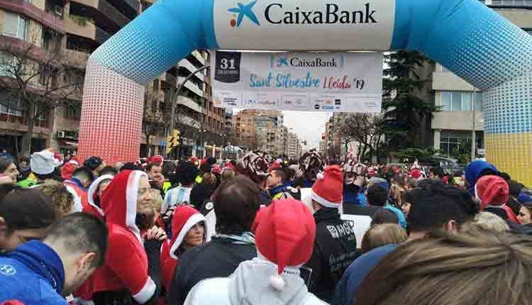LLEIDA ACOMIADA L’ANY AMB 1.600 PARTICIPANTS A LA CURSA SANT SILVESTRE I TRIOMFS DE JORDI MONTRAVETA I EVA LEDESMA 