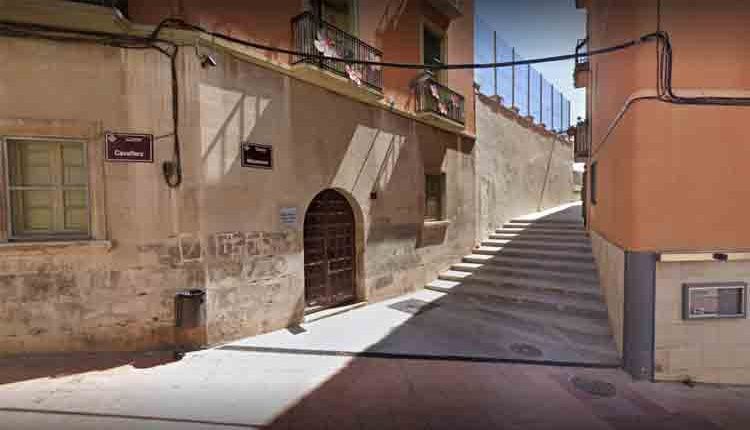 Marxa enrere en el tancament de la línia de P3 a l'escola Cervantes de Lleida