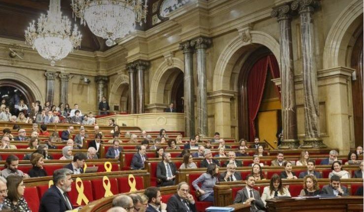 SONDEIG ELECTORAL. ERC i JxCat tindrien majoria absoluta en escons després de les eleccions catalanes, segons un sondeig de 'La Vanguardia'