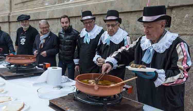 La Tupinada popular obre els actes del Carnaval a Lleida