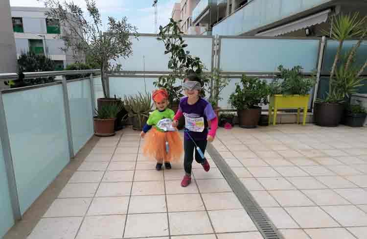 ELS NENS I NENES DE LA #CONFINAKIDS RECULLEN MÉS DE 1.000 EUROS PER A LES BEQUES MENJADOR DE CÀRITAS LLEIDA 