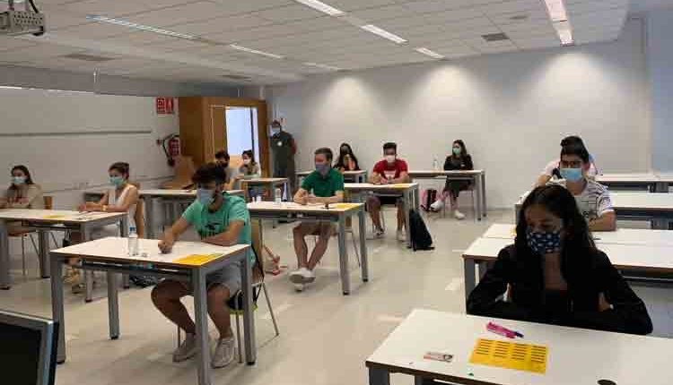 Prop de 2.200 alumnes inicien a la UdL una selectivitat marcada per la COVID-19