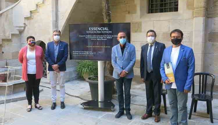 a nau central de la Seu Vella, escenari del concert "Essencial" amb què les institucions lleidatanes recorden les víctimes de la Covid-19