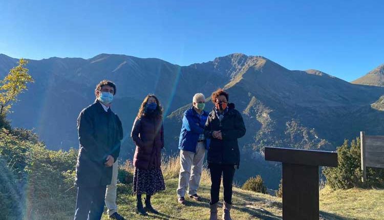 El conseller Calvet inaugura el nou mirador astronòmic Starlight del Parc Nacional d’Aigüestortes i Estany de Sant Maurici