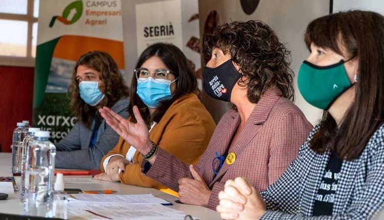 Teresa Jordà: "Seguim treballant per fixar el talent jove al medi rural millorant les oportunitats laborals"