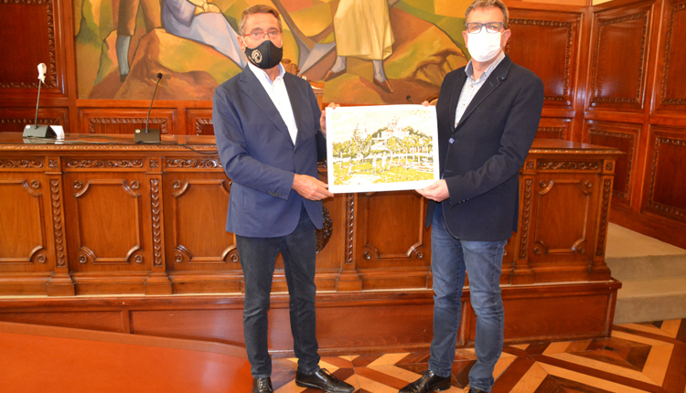 EL PRESIDENT DE LA DIPUTACIÓ, JOAN TALARN, REP LA SERIGRAFIA DEL CENTENARI DEL CT LLEIDA