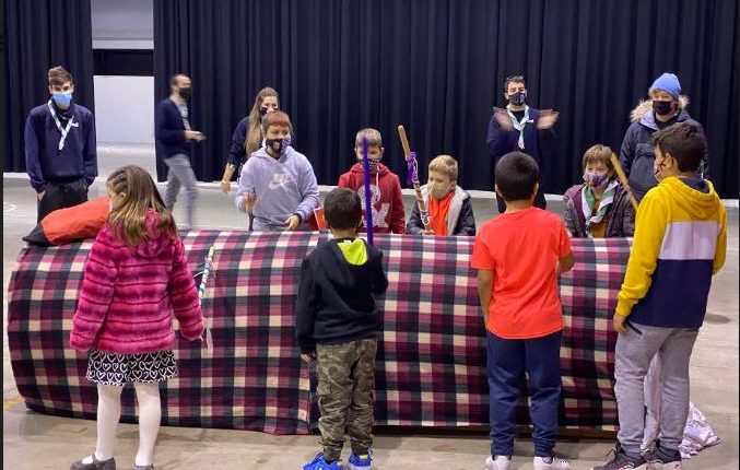 LES BORGES BLANQUES. Gran Cagada del Tió Gegant, organitzat pel Grup d'Esplai Apassomi amb la col·laboració de l'Ajuntament i de la Comissió de Festes.