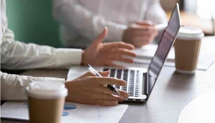El auge del teletrabajo dispara la actividad de las asesorías online en España