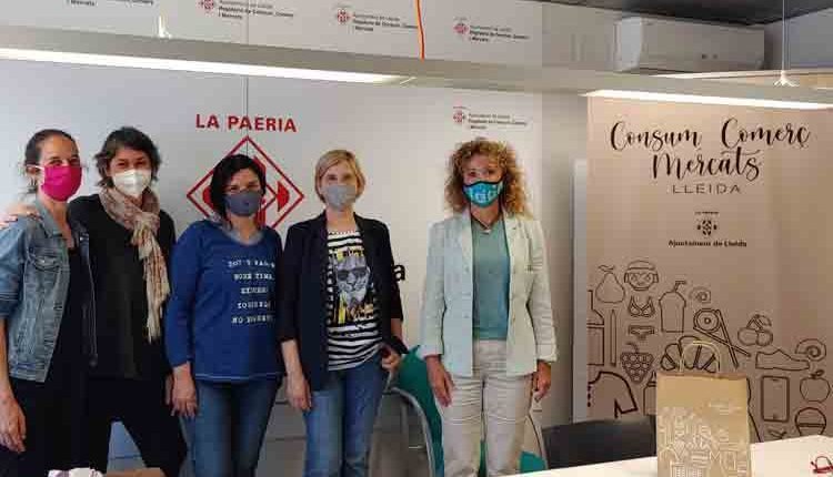La regidora Gispert es reuneix amb la nova junta de l’Associació Slow Shop Lleida
