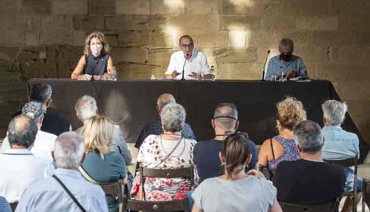 Trobada del Paer en Cap amb les entitats veïnals de la ciutat