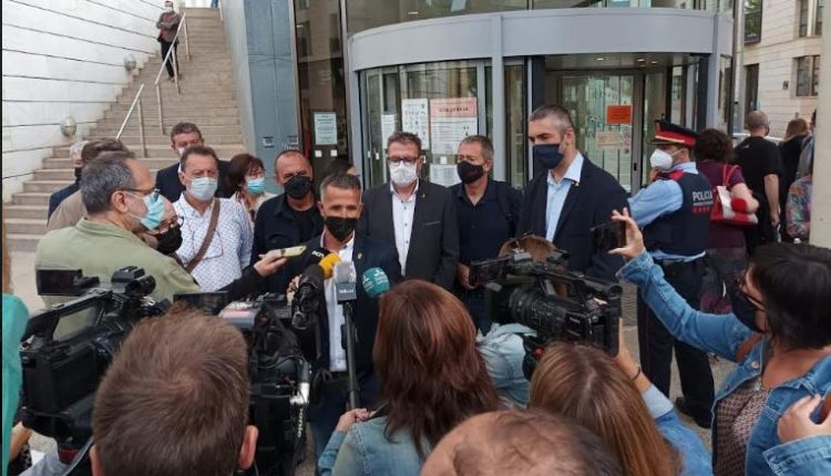 Condemnen a Miquel Serra per permetre la celebració del referèndum de l’1 d’octubre al municipi d’Alcarràs. 