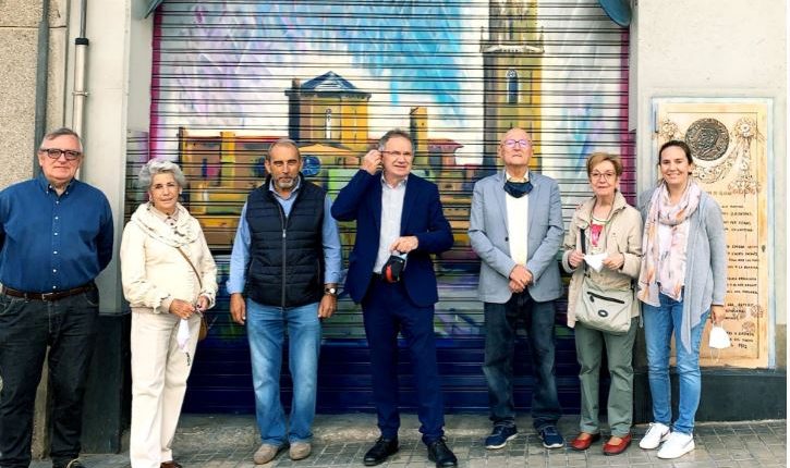 Presentació de la restauració realitzada per Josep Maria Batlle de la seva pintura de la Seu Vella i de la placa commemorativa del poeta Magí Morera, i Galícia, del 1912.