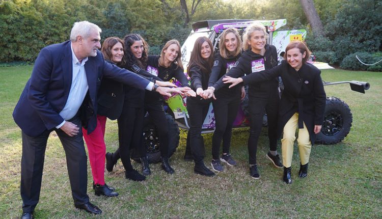 Vilagrà presenta el primer equip íntegrament femení del Dakar