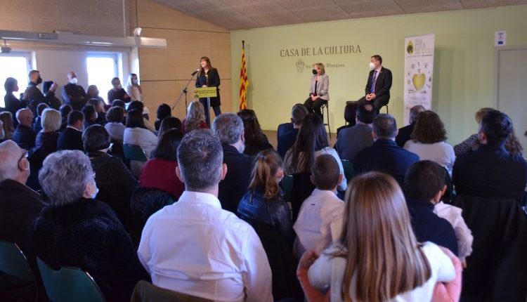 La presidenta del Parlament de Catalunya, Laura Borràs, presideix l’acte del Dia de la Comarca en el marc de la Fira de l’Oli Qualitat Verge Extra de les Borges Blanques