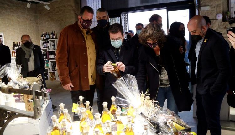 Aragonès anuncia un ajuda d'un milió d'euros per a la internacionalització del sector de l'oli