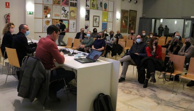 Postius diu que la resolució de la Generalitat suposa que "al SUR-42 no podrà haver-hi aquest equipament comercial"