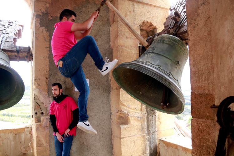 La 34a Trobada de Campaners d'Os de Balaguer estrena un toc a favor de l'escola en català