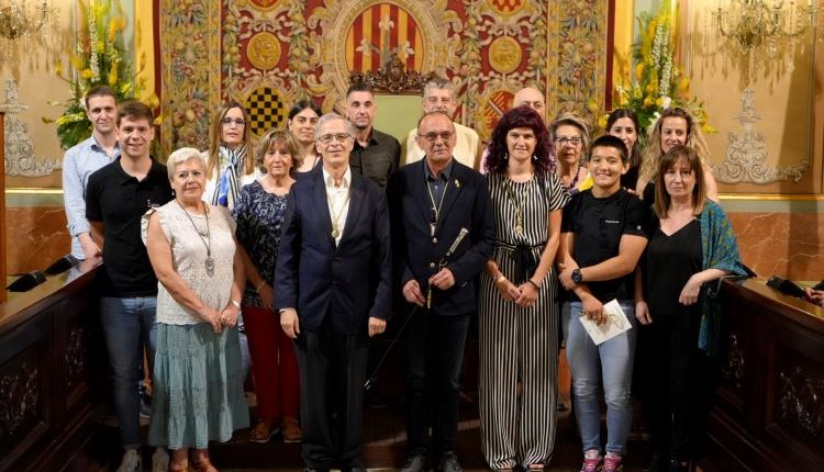 La Paeria lliura les ‘Distincions 2022’ a les persones i entitats que aporten valors intangibles perquè les societats estiguin impregnades d’humanitat i saviesa