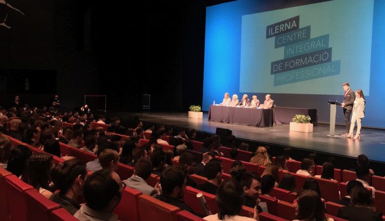ENTREGA D’ORLES DEL CENTRE INTEGRAL DE FORMACIÓ PROFESSIONAL ILERNA