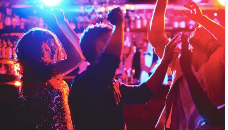 Planificar la despedida de soltera perfecta: Cuatro cosas que debes saber