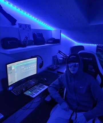 Uzne: “El sonido urbano es el nuevo pop” 