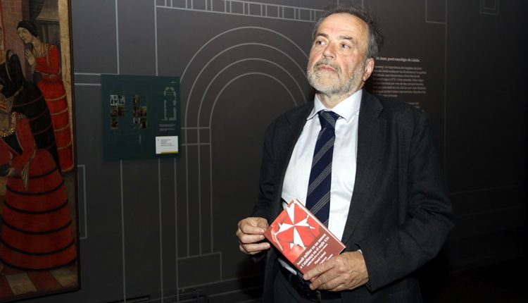 Un llibre analitza el context que va motivar un "assalt militar" al Museu de Lleida per endur-se'n les obres de Sixena