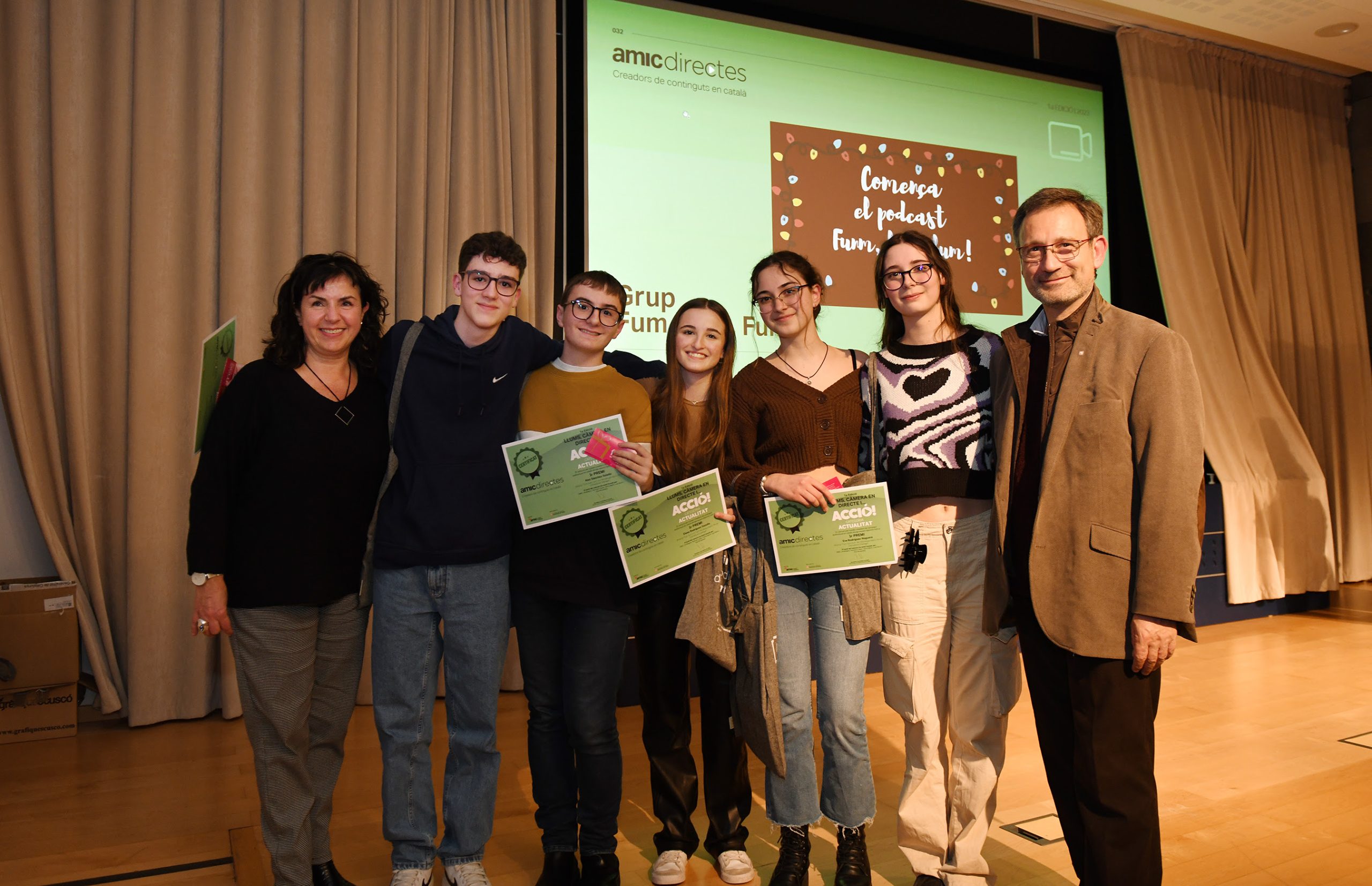 Durant l’acte, celebrat aquest 14 de febrer, també es va premiar a la professora més motivadora del concurs, Montse Griera de l’INS Cendrassos de Figueres