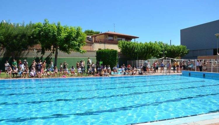 CORBINS. Tot a punt per a l'obertura de les piscines