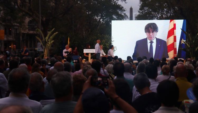 Puigdemont veu "nerviosisme" per les negociacions de la Mesa del Congrés i apel·la a la "perseverança"
