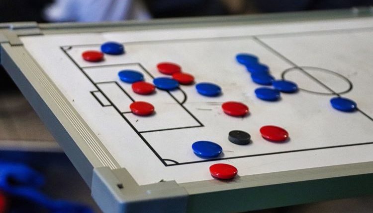 La importancia del entrenamiento táctico para un entrenador de fútbol