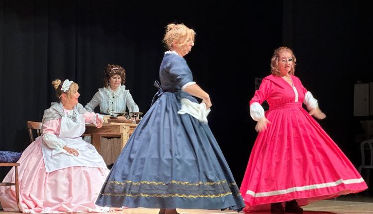 LES BORGES BLANQUES. Teatre 'Entre dos bocins de cel', amb el grup de teatre 'Rellotge de sorra garriguenc'