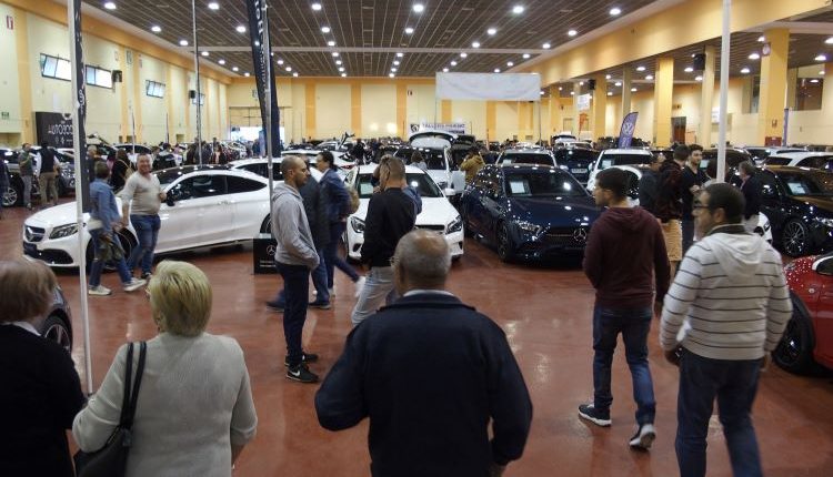 MOLLERUSSA. Bon ritme de vendes, en la segona jornada de la fira d’ocasió Autotardor